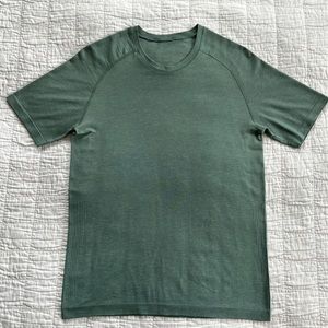 Lululemon Metal Vent SS